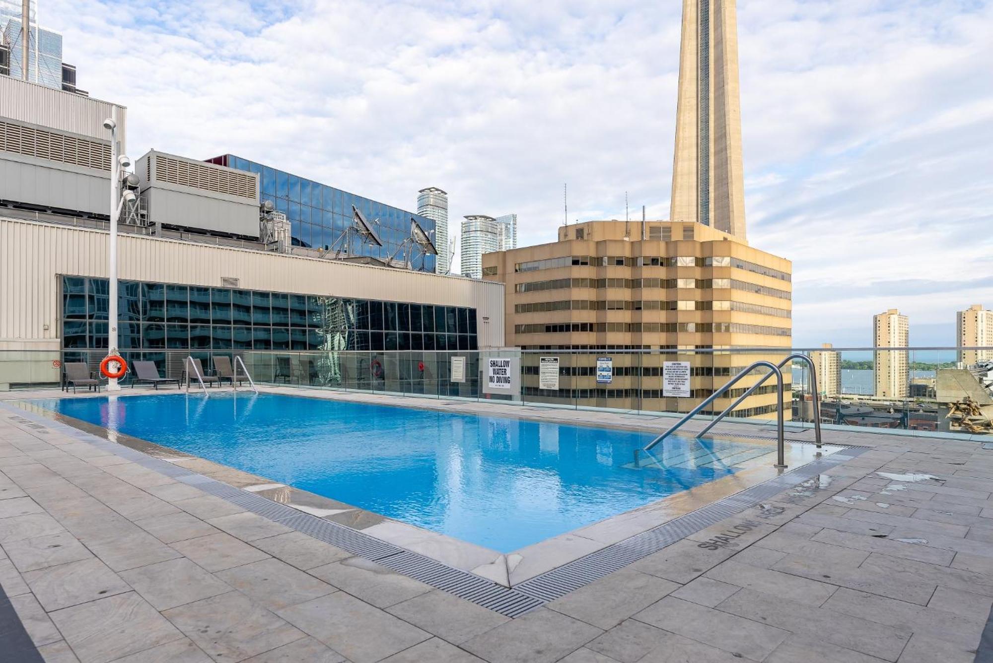 2Br 2Bth Apt-Rogers Center-Cn Tower-Free Parking Apartment Toronto Exterior photo